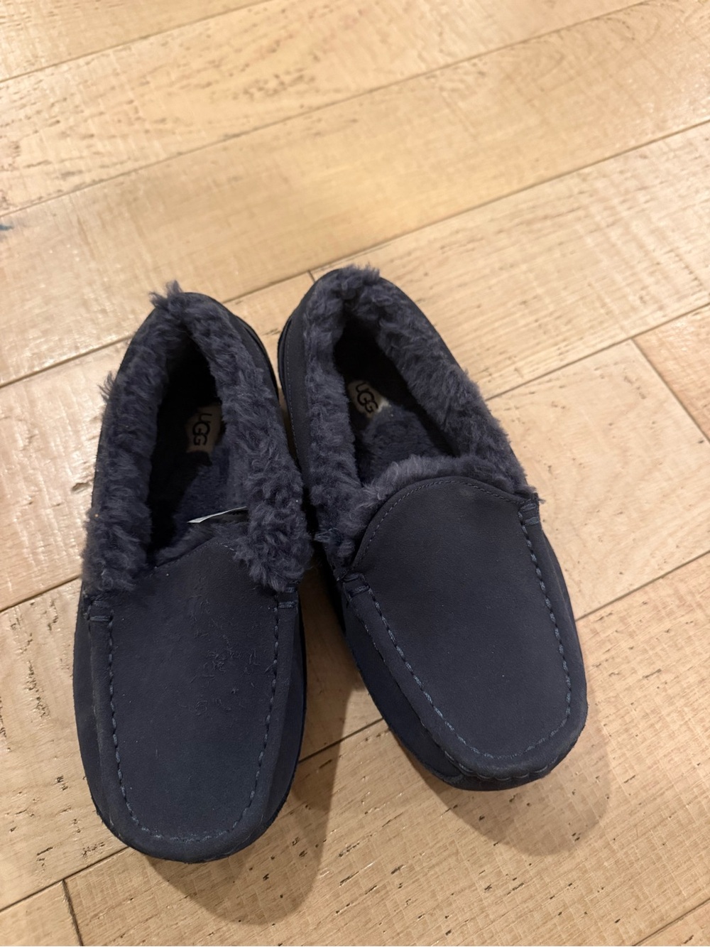 Ugg Ascot suede slippers